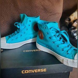 CONVERSE SNEAKERS 👟